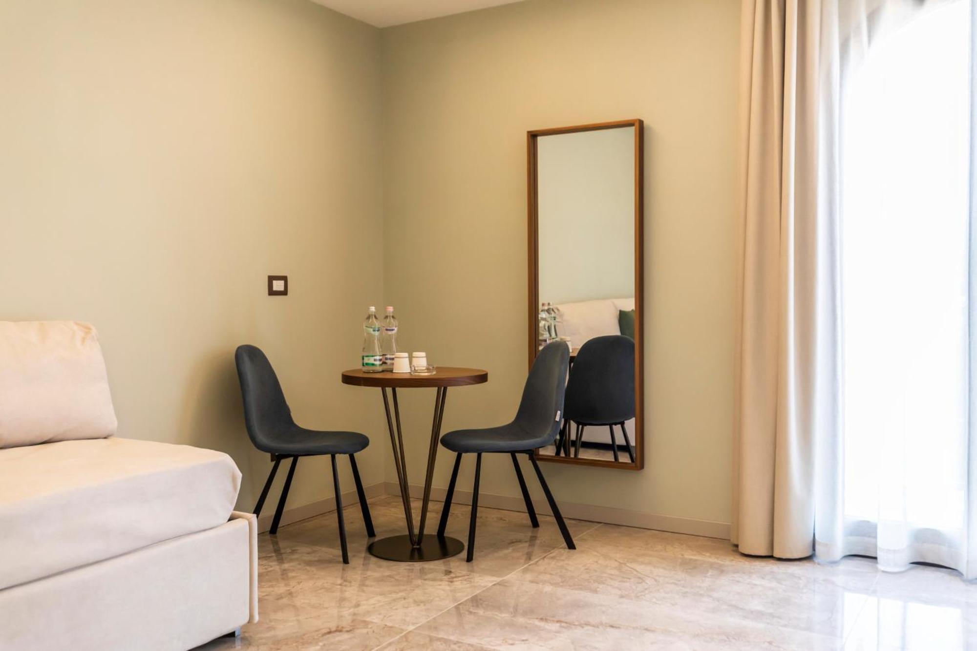Solmaris Tropea Rooms & Suites Εξωτερικό φωτογραφία