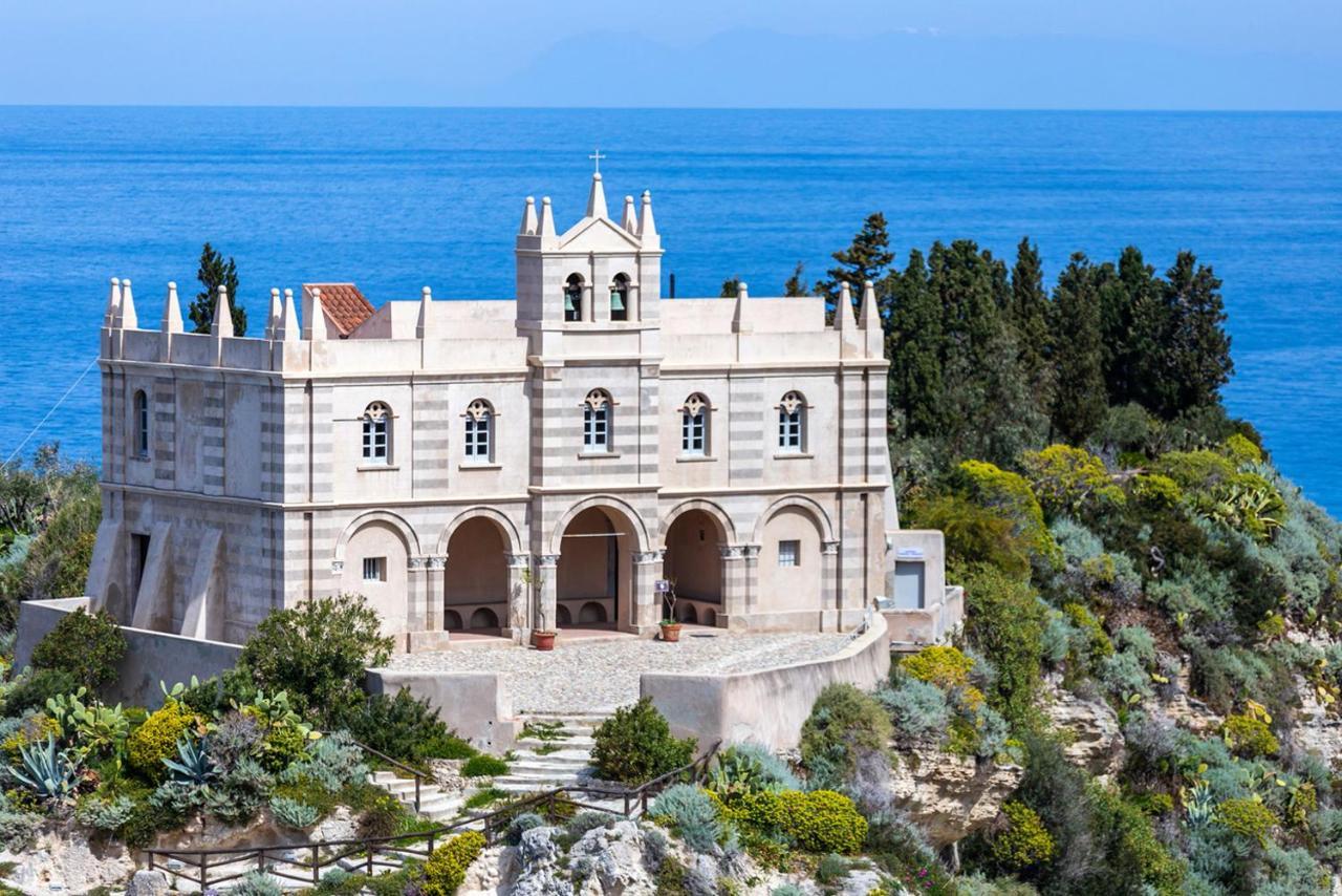 Solmaris Tropea Rooms & Suites Εξωτερικό φωτογραφία