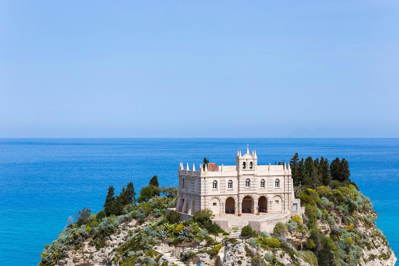 Solmaris Tropea Rooms & Suites Εξωτερικό φωτογραφία